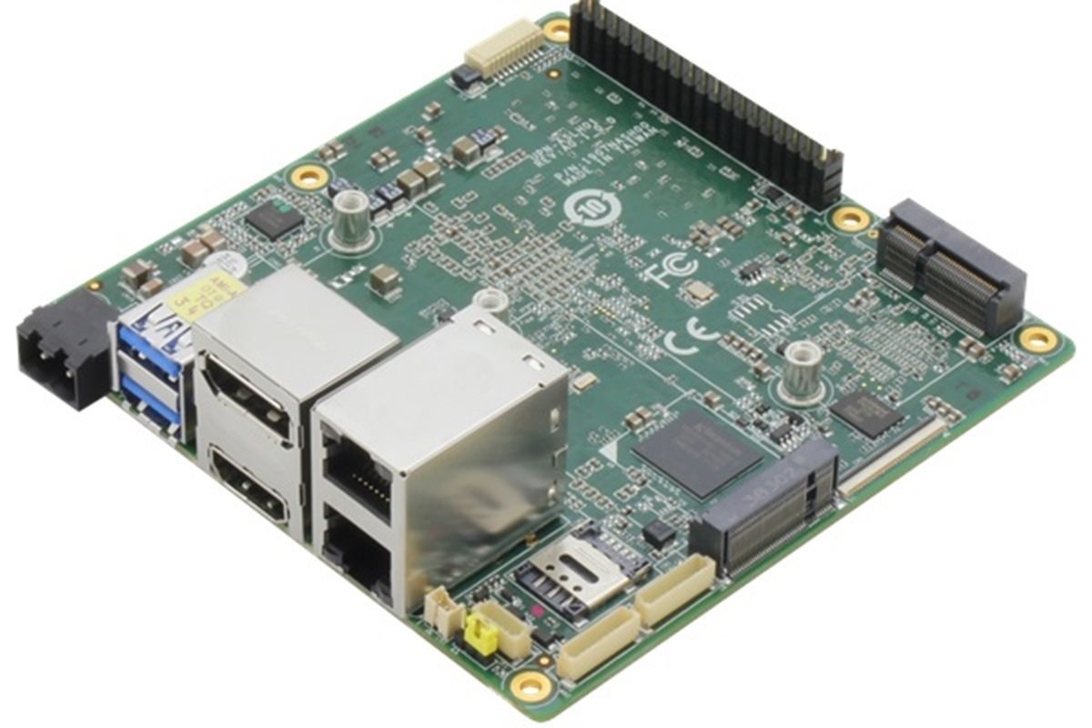 UP Squared Pro 710H with onboard Hailo-8 edge AI processor